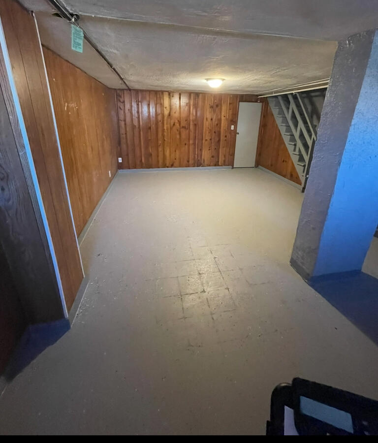 Junk Removal basement &amp; Move out cleaning